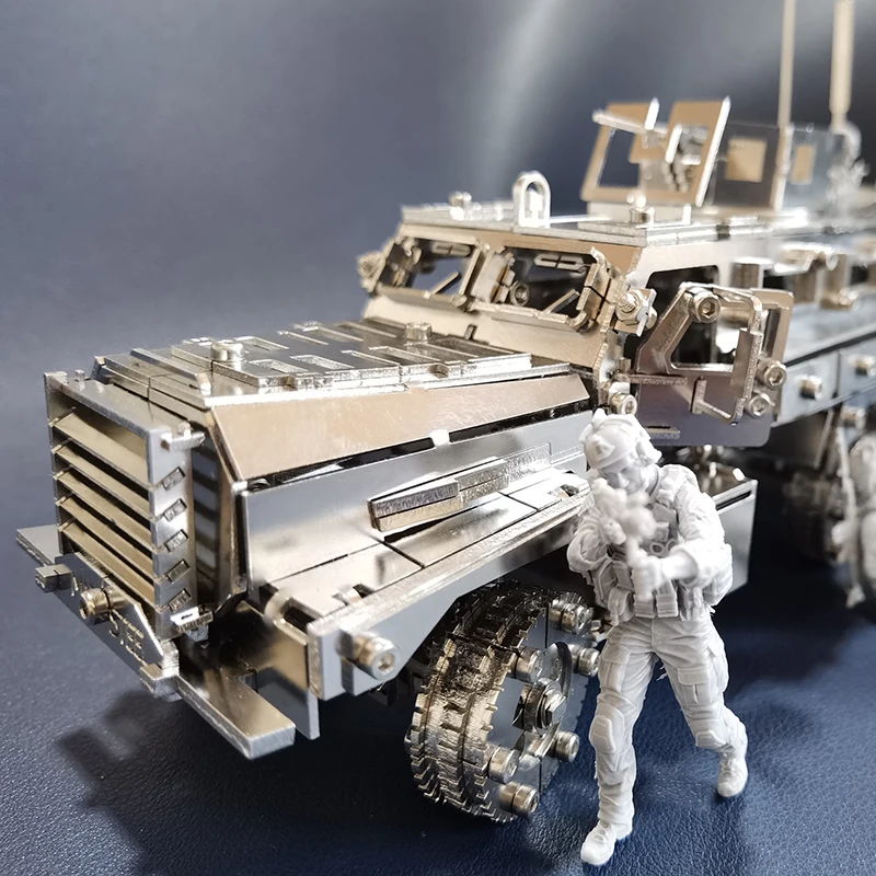 Microworld 3D Metal Puzzle Arm - đánh giá và giá Metal 3D Puzzle Stainless Model Kit